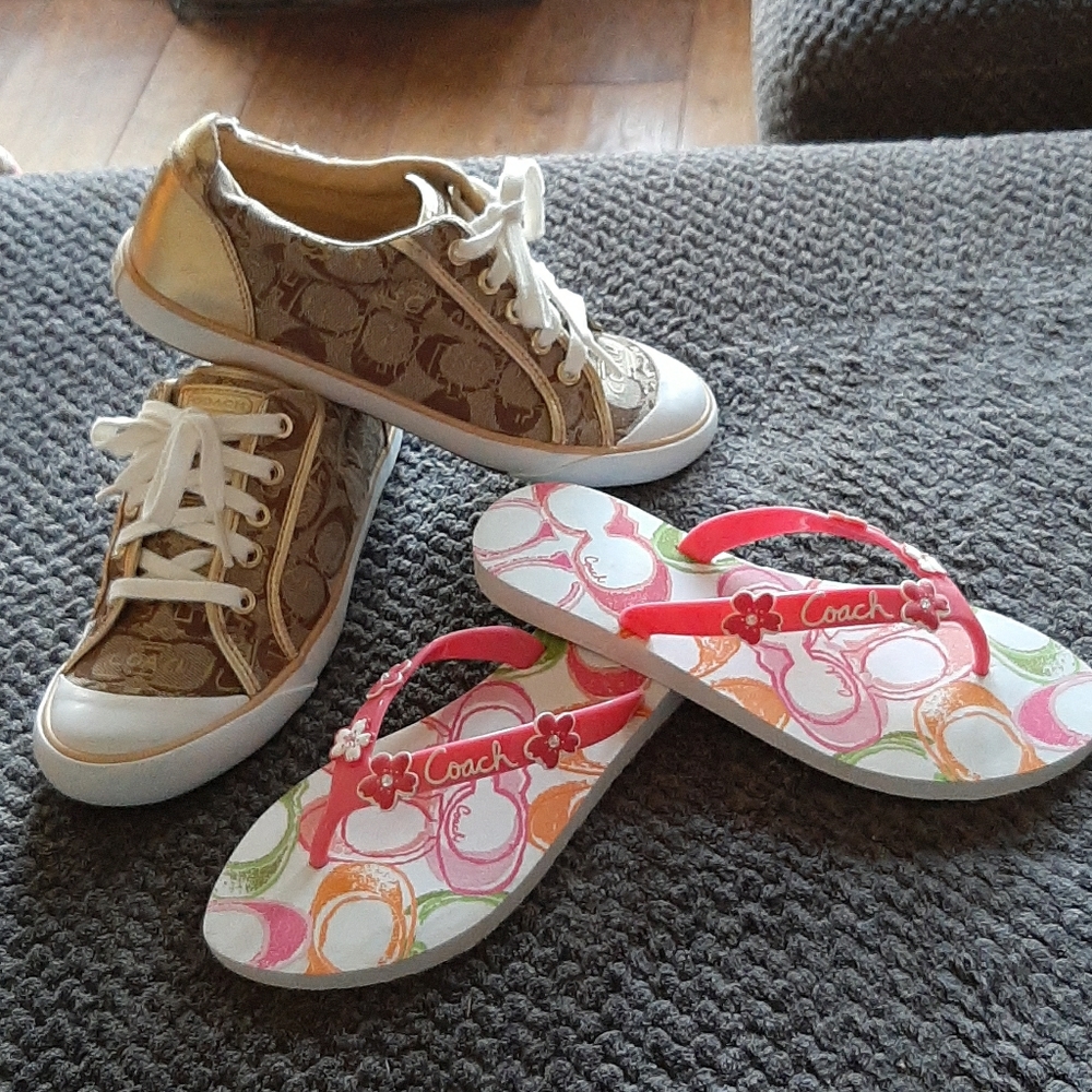 Tennis shoes/Flip Flops
